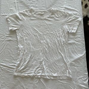 Honey Punch White Distressed Short Sleeve T-shirt (Size Medium)